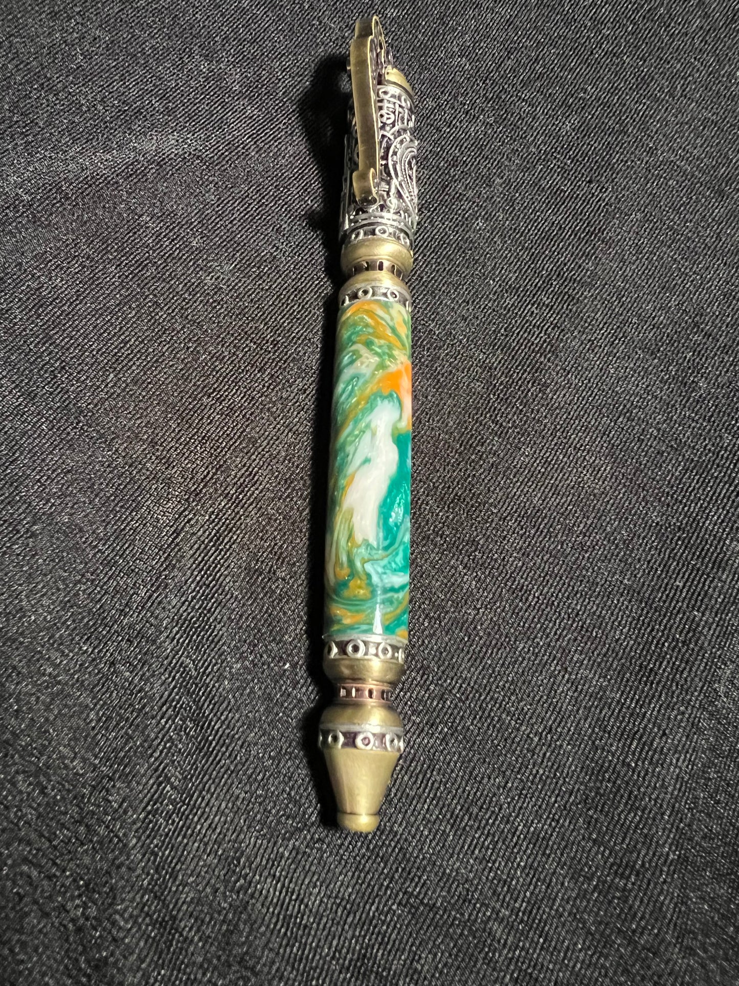 "Emerald Spring Steampunk" - Click Pen