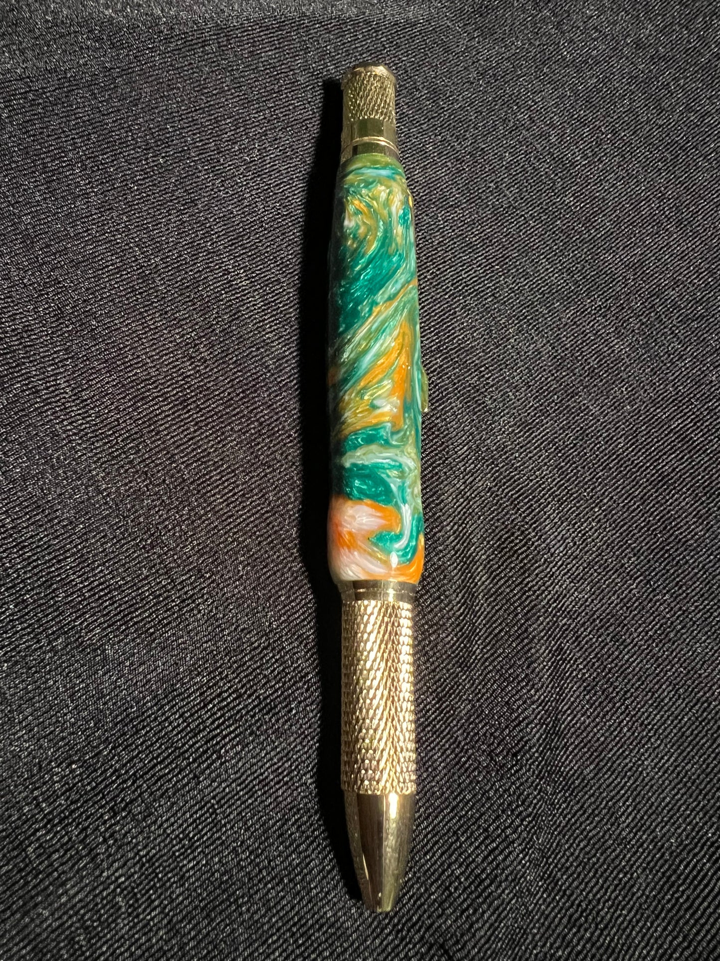 "Emerald Green" - Twist Pen